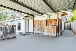 309 Still Forest St, Liberty, TX 77575 - Photo 33