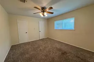 12850 Westella Dr, Houston, TX 77077 - Photo 3