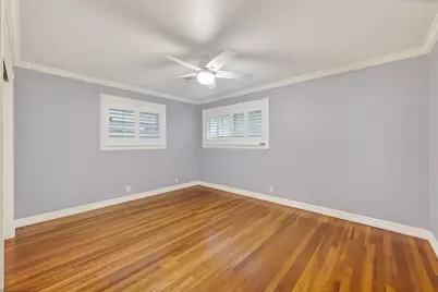 9606 Winsome Lane, Houston, TX 77063 - Photo 21