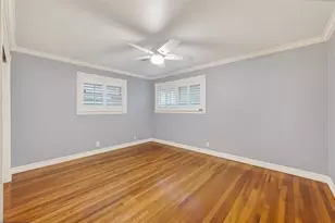 9606 Winsome Ln, Houston, TX 77063 - Photo 21