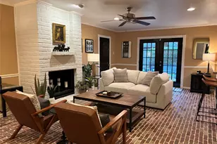 9606 Winsome Ln, Houston, TX 77063 - Photo 3