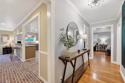 9606 Winsome Lane, Houston, TX 77063 - Photo 5