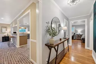 9606 Winsome Ln, Houston, TX 77063 - Photo 5