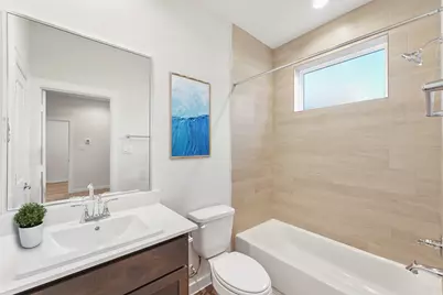 1013 Erin Street #W, Houston, TX 77009 - Photo 5