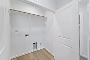 1013 Erin St, Houston, TX 77009 - Photo 13