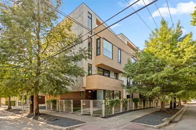 2202 Whitney Street, Houston, TX 77006 - Photo 1