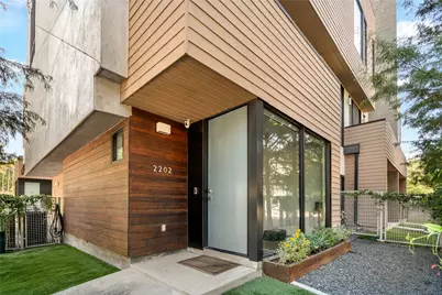 2202 Whitney Street, Houston, TX 77006 - Photo 3