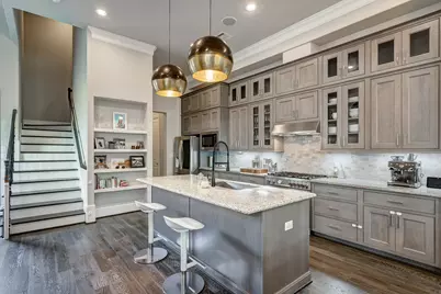 1223 W 15th 1/2 Street, Houston, TX 77008 - Photo 3