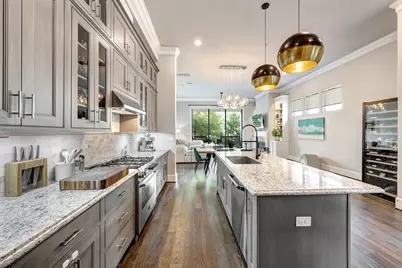 1223 W 15th 1/2 Street, Houston, TX 77008 - Photo 5