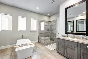 1223 W 15th 1/2 St, Houston, TX 77008 - Photo 19