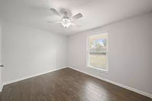 10914 Sagepark Ln, Houston, TX 77089 - Photo 13