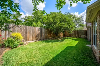 5210 Cottonwood Creek Lane, League City, TX 77573 - Photo 43