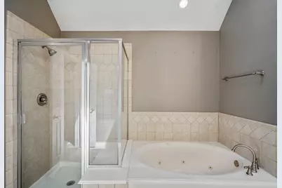5210 Cottonwood Creek Lane, League City, TX 77573 - Photo 33