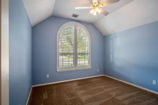 5210 Cottonwood Creek Ln, League City, TX 77573 - Photo 7