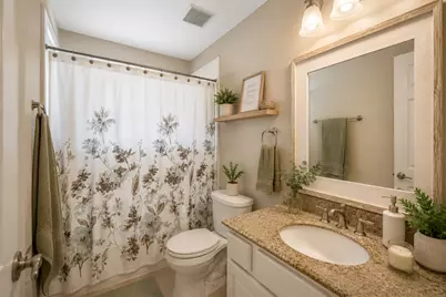 5210 Cottonwood Creek Lane, League City, TX 77573 - Photo 9