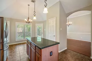 5210 Cottonwood Creek Ln, League City, TX 77573 - Photo 25