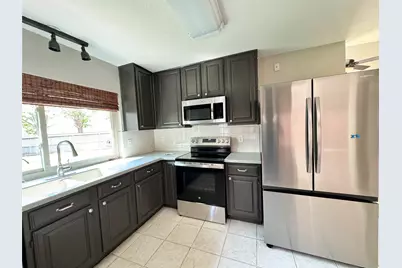 3406 Swift Creek Court, Sugar Land, TX 77479 - Photo 11