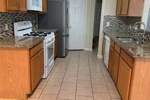 7822 Winding Creek View View, Houston, TX 77072 - Photo 3