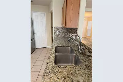 7822 Winding Creek View View, Houston, TX 77072 - Photo 9