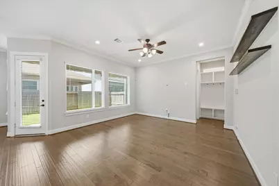 10009 Granary Drive, Houston, TX 77080 - Photo 3