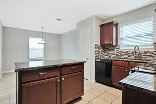 104 Indigo Brush Dr, La Marque, TX 77568 - Photo 17