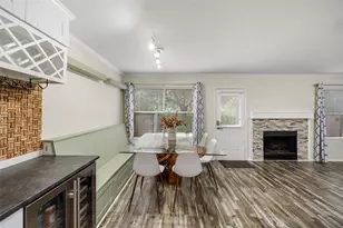 38 Wineberry Pl, The Woodlands, TX 77382 - Photo 5