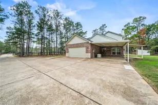 17709 W Terrace Oaks Dr, Waller, TX 77484 - Photo 3