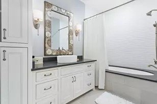 8120 Evangeline Ln, Beaumont, TX 77706 - Photo 25