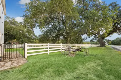 301 S Washington Street, Round Top, TX 78954 - Photo 27