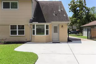 12506 Whittington Dr, Houston, TX 77077 - Photo 7