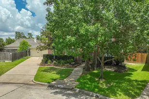 13614 Cardinal Cove Ct, Cypress, TX 77429 - Photo 45