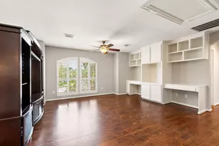 13614 Cardinal Cove Ct, Cypress, TX 77429 - Photo 25