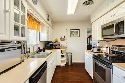 703 County Road 605, Angleton, TX 77515 - Photo 29