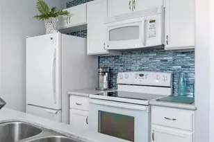 9520 Seawall Blvd, Galveston, TX 77554 - Photo 7