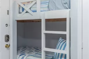 9520 Seawall Blvd, Galveston, TX 77554 - Photo 11