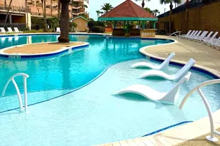 9520 Seawall Blvd, Galveston, TX 77554 - Photo 15