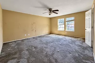 22815 Red Leo Ln, Spring, TX 77389 - Photo 9