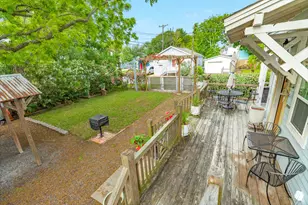 3727 Avenue R, Galveston, TX 77550 - Photo 47
