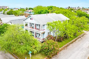 3727 Avenue R, Galveston, TX 77550 - Photo 1