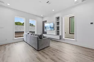 5303 Wylie St, Houston, TX 77026 - Photo 15