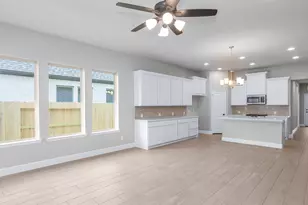 5223 Yellowstar Ln, Montgomery, TX 77316 - Photo 5