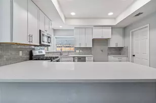 6615 Cypress Village Dr, Sugar Land, TX 77479 - Photo 23