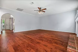 6615 Cypress Village Dr, Sugar Land, TX 77479 - Photo 19