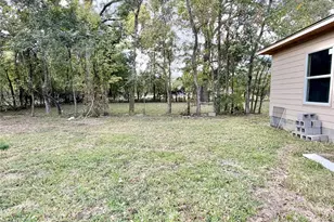 2125 Gill St, Beaumont, TX 77703 - Photo 3