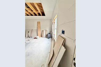 2125 Gill Street, Beaumont, TX 77703 - Photo 9