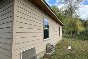 2125 Gill St, Beaumont, TX 77703 - Photo 7