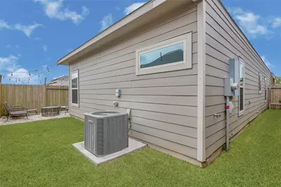 13319 Colby Meadow Drive, Houston, TX 77048 - Photo 27