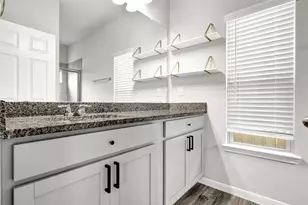 13319 Colby Meadow Dr, Houston, TX 77048 - Photo 23