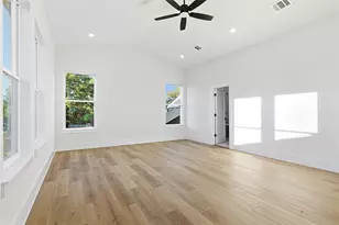 4525 Walker St, Houston, TX 77023 - Photo 21
