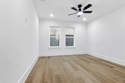 4525 Walker Street, Houston, TX 77023 - Photo 11